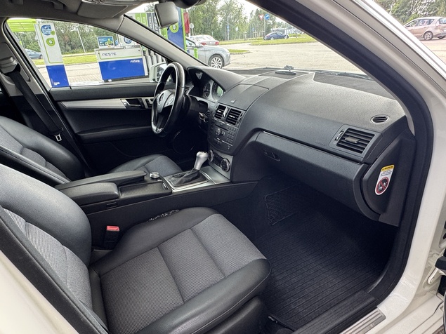 Mercedes-Benz C 220 2009 