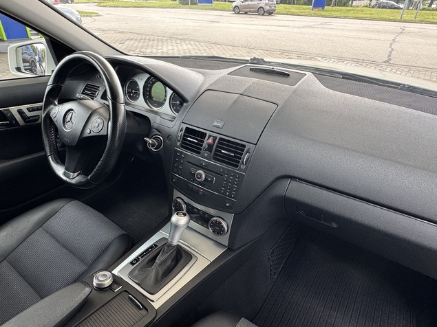 Mercedes-Benz C 220 2009 