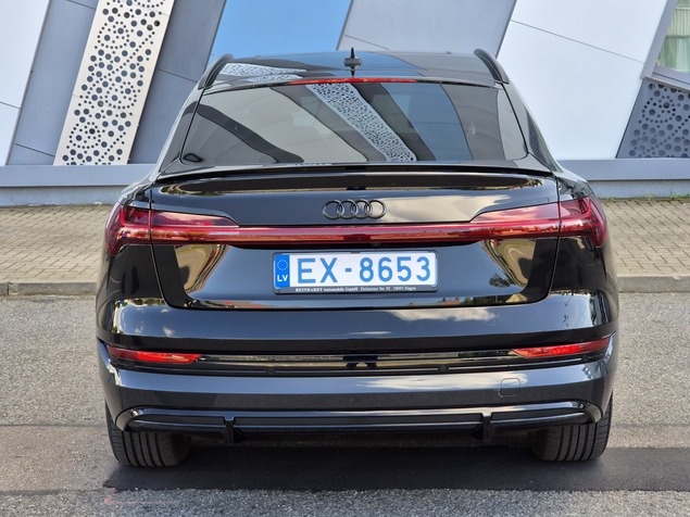 Audi E-tron 2022 