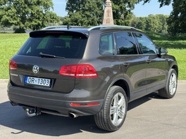 Volkswagen Touareg 2016s