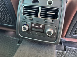 Volkswagen Touareg 2016s
