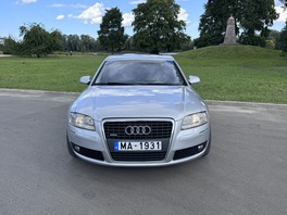 Audi A8 2005s