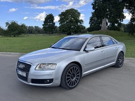 Audi A8 2005s