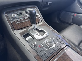 Audi A8 2005s