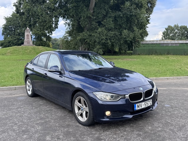 BMW 320 2014 