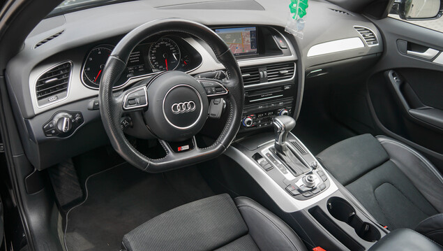 Audi A4 2014 