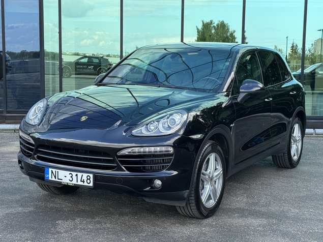 Porsche Cayenne 2011 