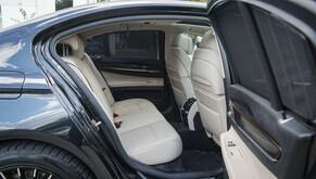 BMW 740 2011s