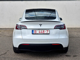 Tesla Model Y 2022s