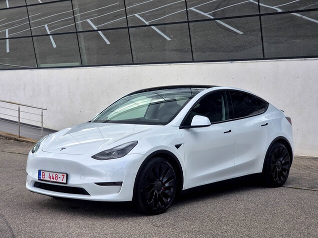 Tesla Model Y 2022 