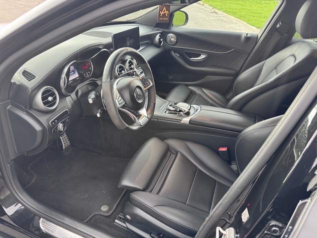Mercedes-Benz C 200 2015 