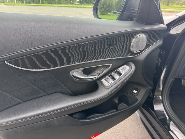 Mercedes-Benz C 200 2015 