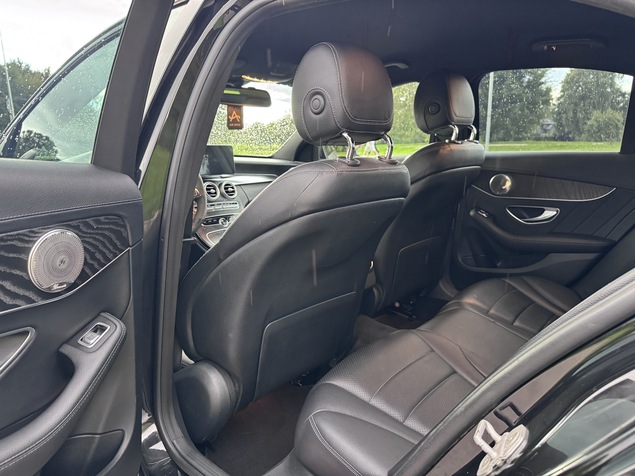 Mercedes-Benz C 200 2015 